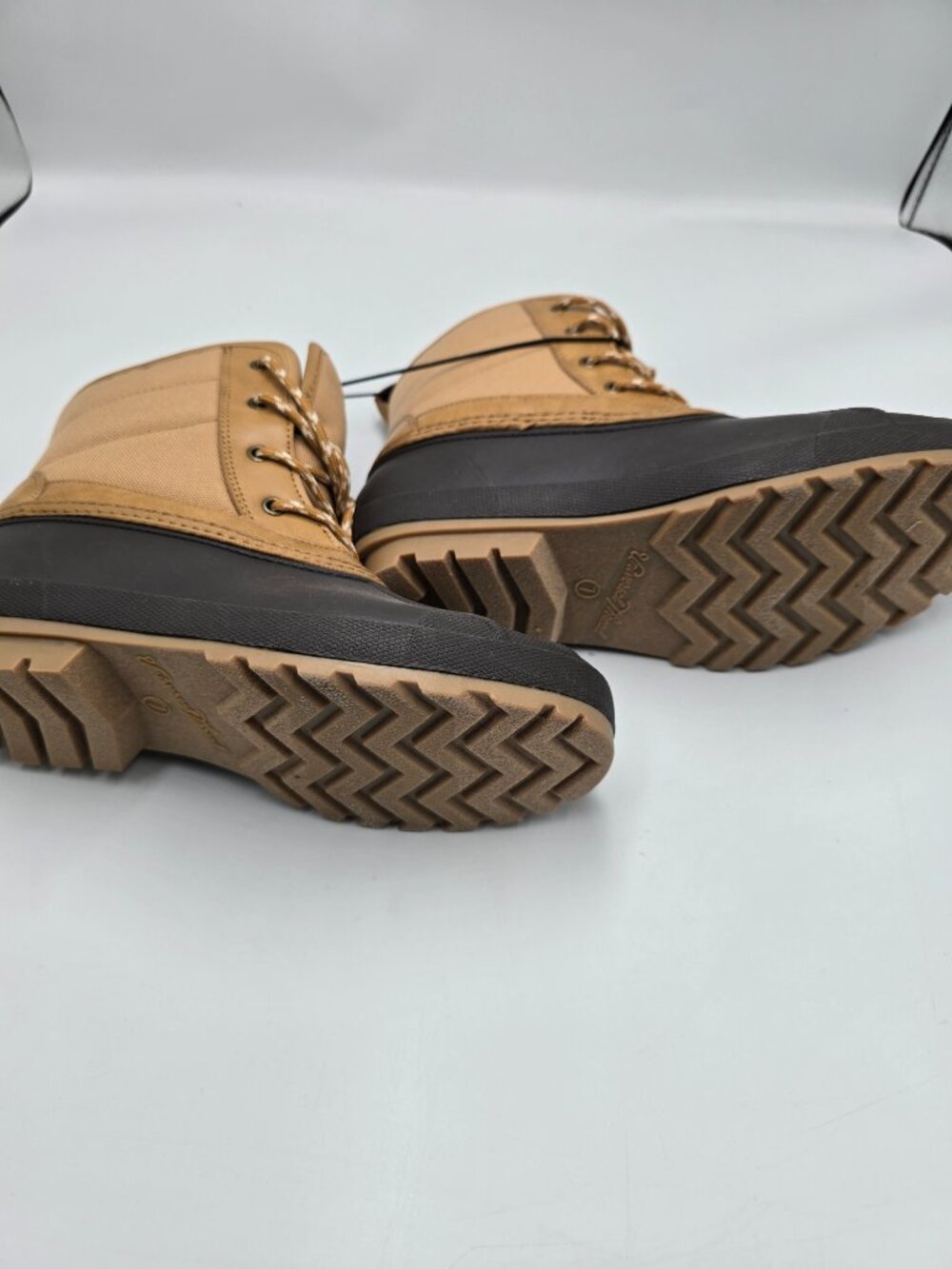 Universal Thread Duck Boot - Picture 3 of 3